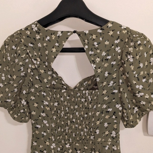 ASTR Bubble Sleeve Sweetheart Slit Maxi Dr… - Picture 4 of 7